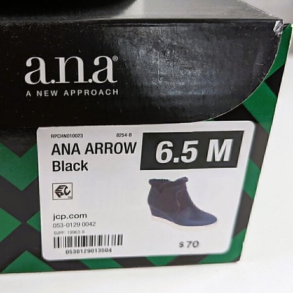 NEW a.n.a Arrow Black Wedge Heel Booties 6.5M - Picture 3 of 11